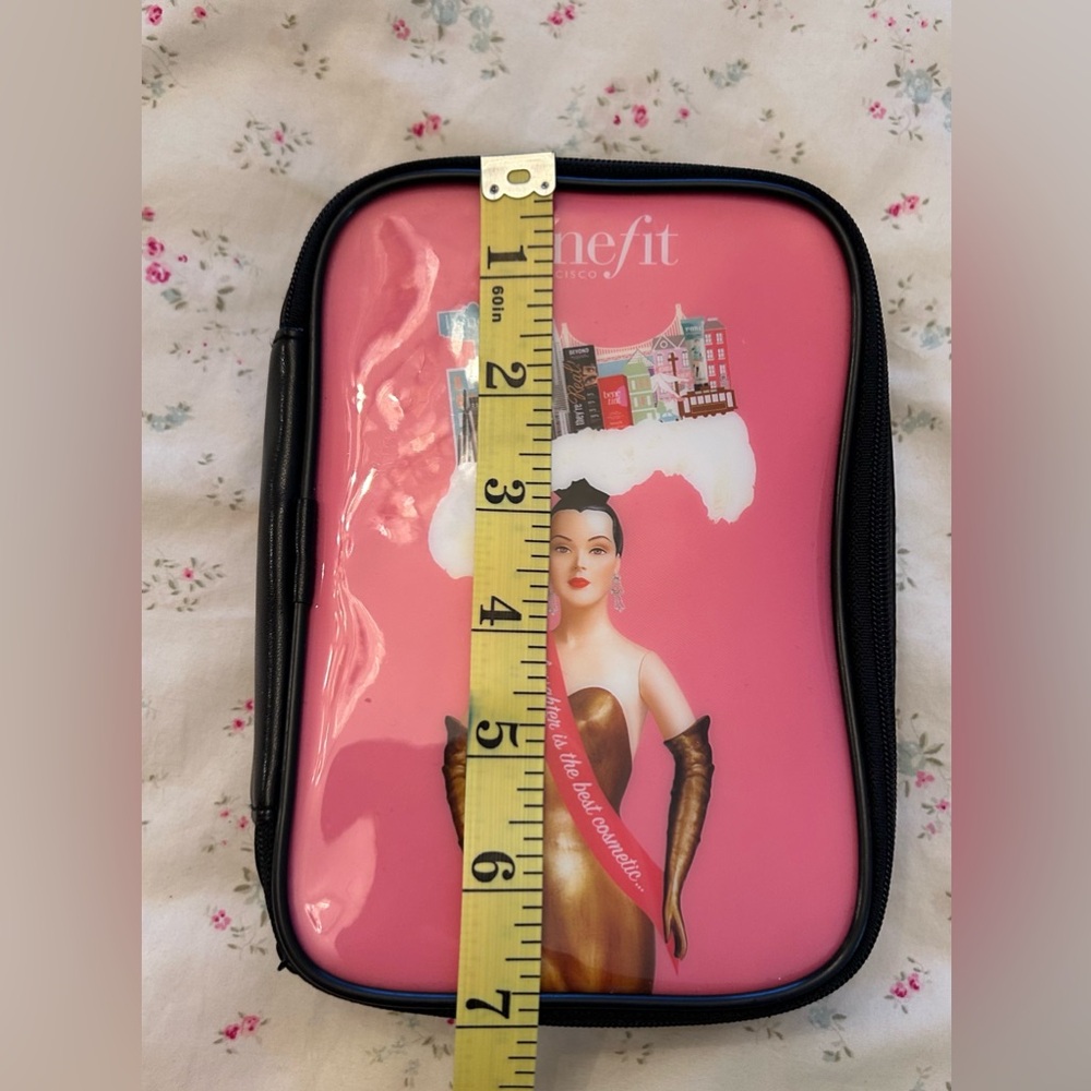 Benefit Cosmetics Bag EUC - Picture 3 of 4